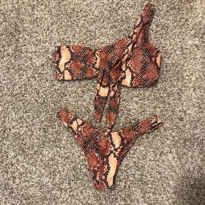 Blackbough Bikini top and bottom